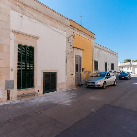 דירה La Casa Di Nonna Pina ג'ורדיניאנו